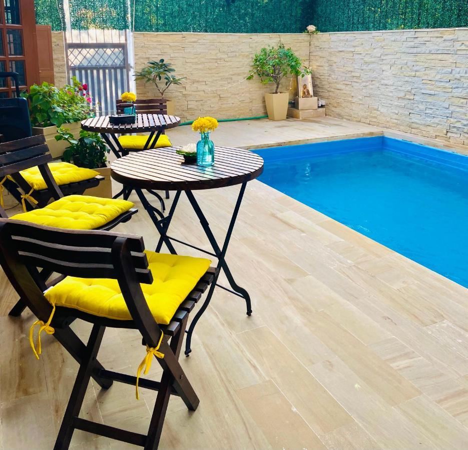Roshani Pool Villa Gurgaon - 7Br #Privatepool #Villa #Bungalow #Garden #Staycation المظهر الخارجي الصورة